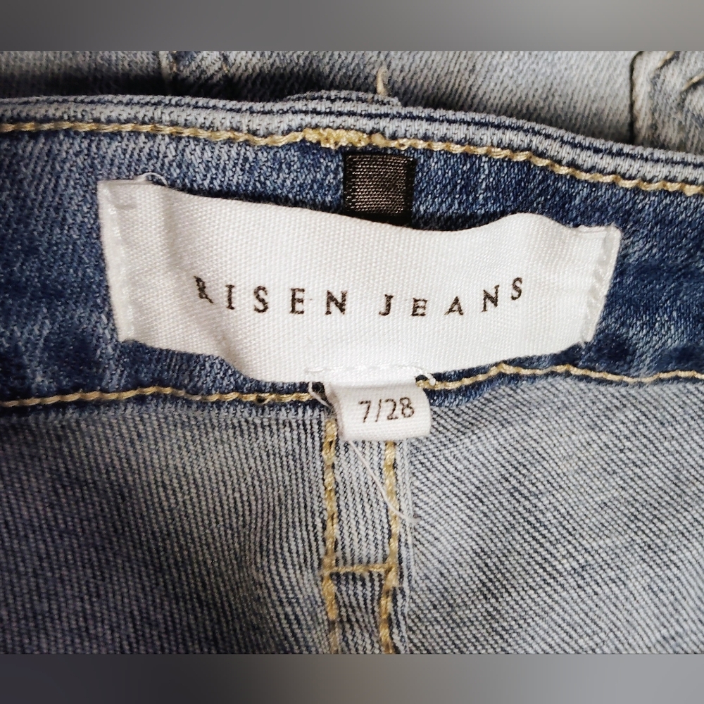 RISEN High-Rise Pants Wide Leg Cropped Frayed Hem Boyfriend Denim Jeans Sz- 7/28 - Picture 6 of 6